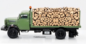 NPE Modellbau NA99046 - H0 Borgward Holzlaster mit Schnittholz